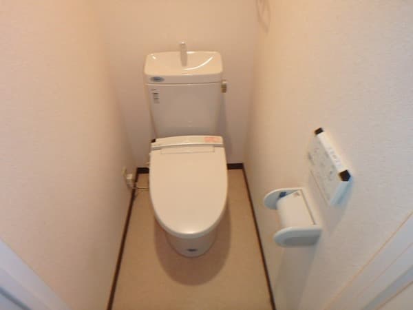 セントラルプラザ学芸大学 1階のトイレ 1