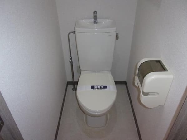 日神パレステージ笹塚第二 3階のトイレ 1