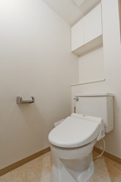 西早稲田パーク・タワー 4階のトイレ 1