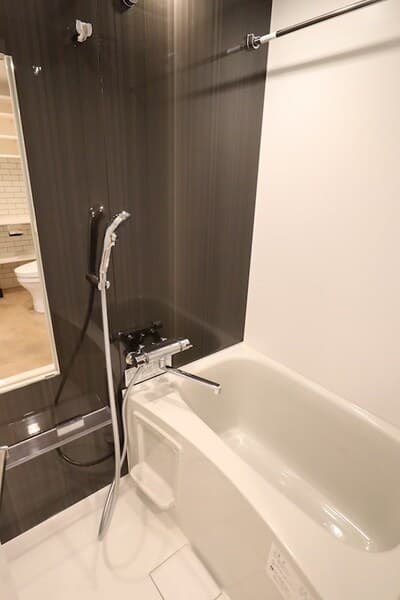 ＭＡＸＩＶ西荻窪ＡＺ 3階の風呂 1
