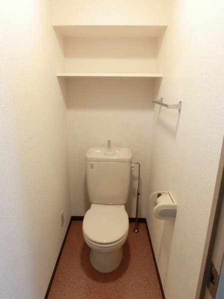 スカイコート日本橋人形町第2 1階のトイレ 1