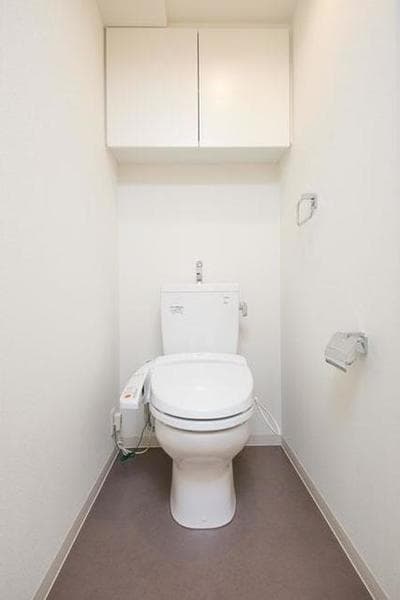 i-Suite HigashiNakano 7階のトイレ 1