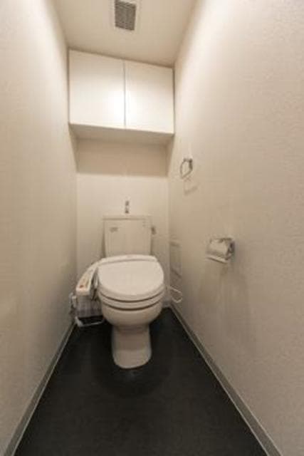 i-Suite HigashiNakano 8階のトイレ 1