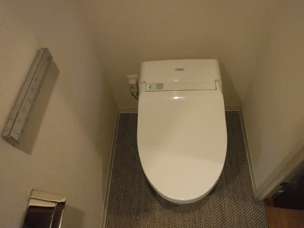 パークリュクス白金高輪３０７号室 3階のトイレ 1