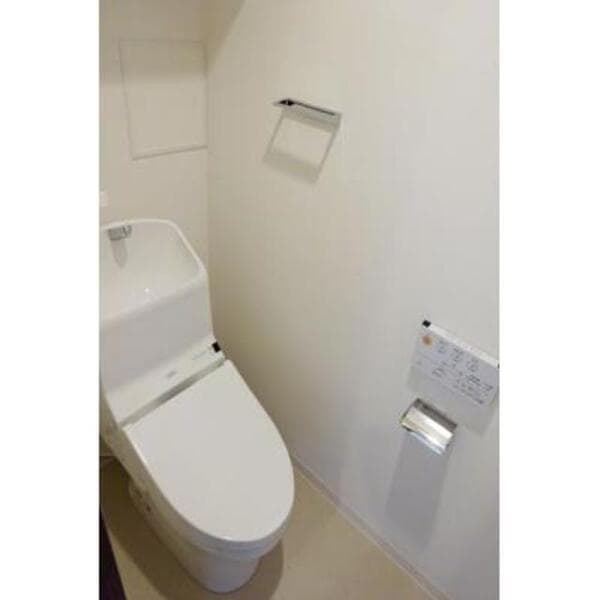 ヴェルデュール高田馬場 10階のトイレ 1