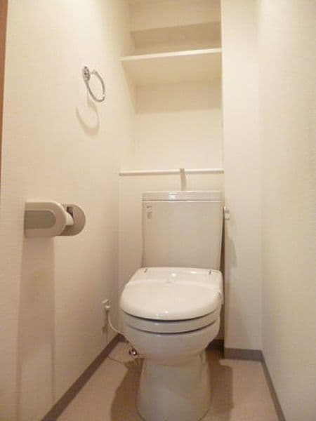 スカイコート巣鴨 12階のトイレ 1