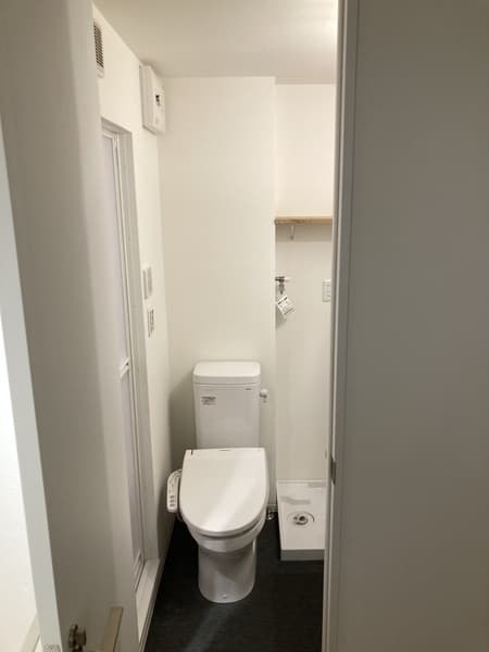 trias301 1階のトイレ 1