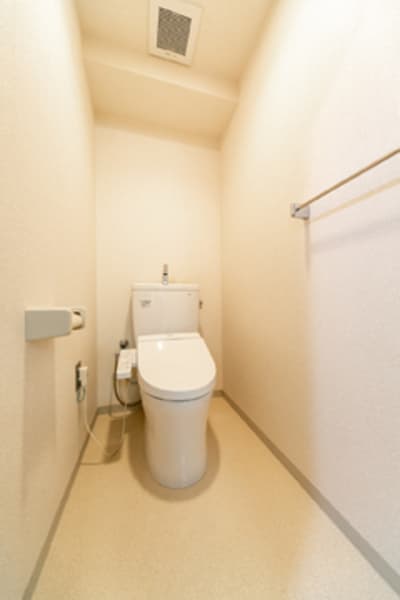 ヴィラ・セレーノ西早稲田 2階のトイレ 1