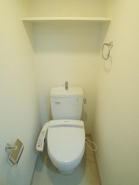 クレイシア池上 6階のトイレ 1
