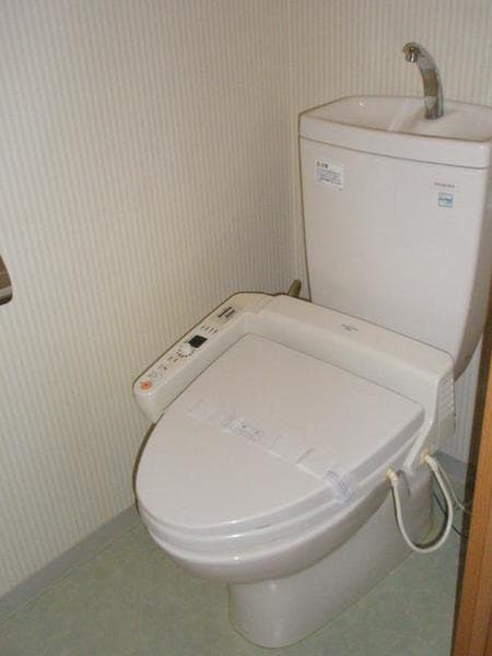 デュオ・スカーラ上野 6階のトイレ 1
