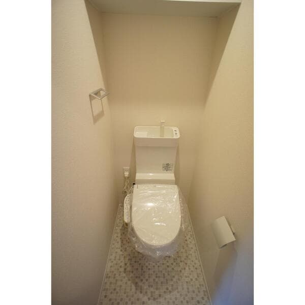 レイディアント 2階のトイレ 1