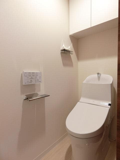ベルファース菊川 11階のトイレ 1
