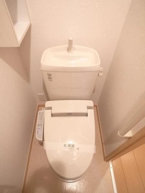 ビアーレＭ 5階のトイレ 1