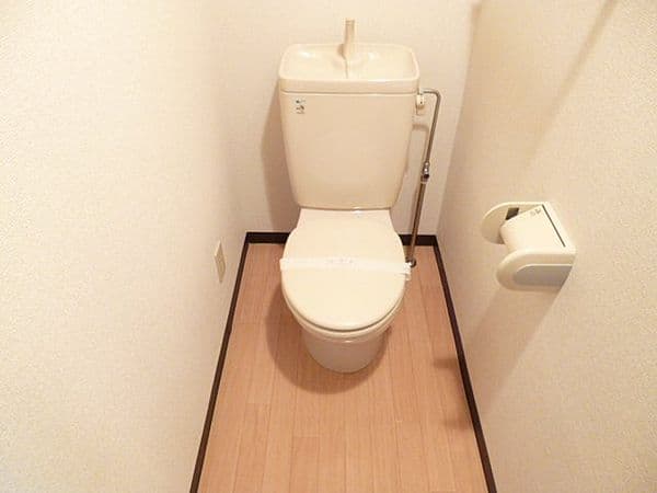 スカイコート日本橋人形町第2 5階のトイレ 1