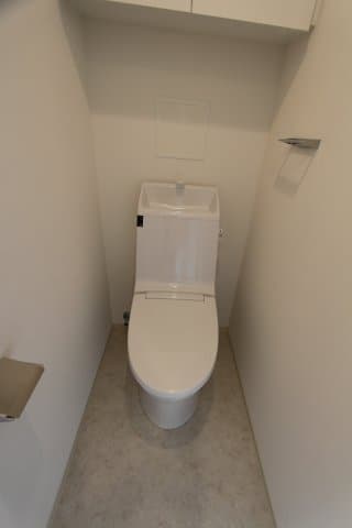 プラウドフラット外神田 7階のトイレ 1