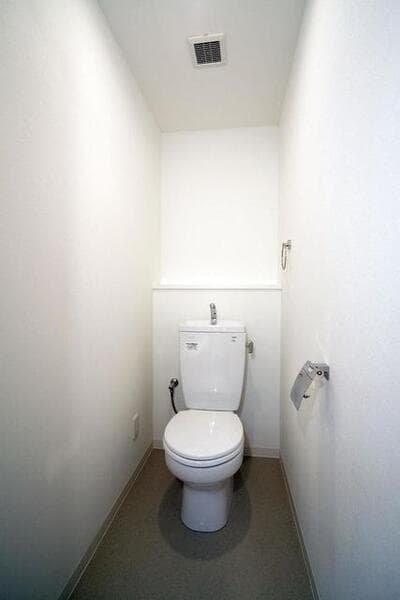 Ａｖａｎｃｅｒ　ｉ’ｌｌ　羽田 3階のトイレ 1