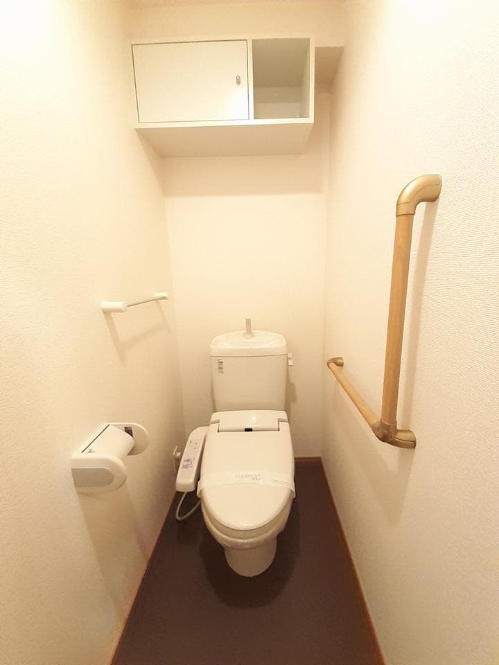 アビタシオン・木場公園 2階のトイレ 1