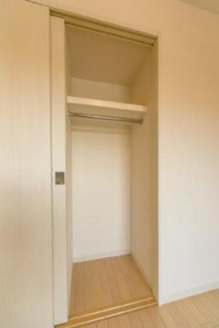 i-Suite HigashiNakano 5階の収納 1