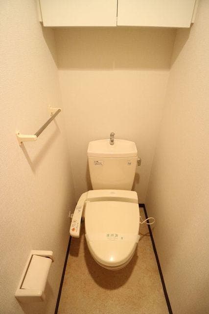 パレステュディオ渋谷ＷＥＳＴ 5階のトイレ 1
