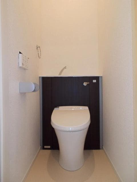 ボヌールＳ 3階のトイレ 1