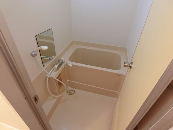 アーバンコートサカスⅢ 5階のトイレ 1