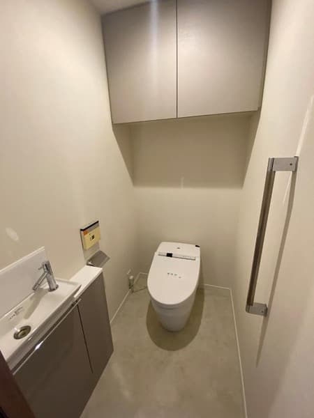 オーベル渋谷ｄＬ 4階のトイレ 1