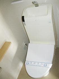 ライオンズタワー上野黒門町 6階のトイレ 1