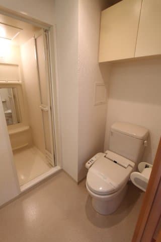プライムアーバン田町 4階のトイレ 1